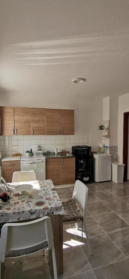 Apartman Deda Раковица Екстериор снимка